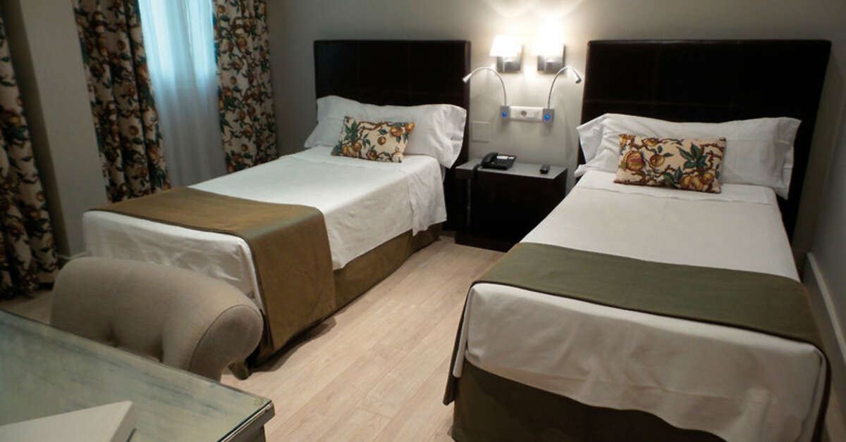 Ein Foto Hotel Moderno