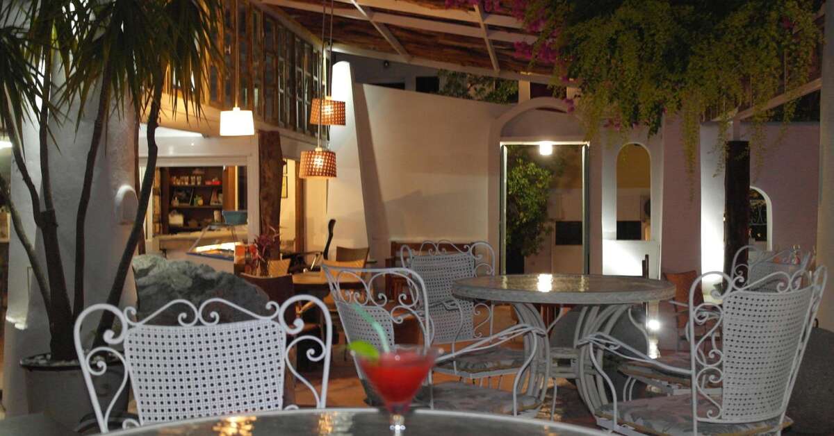 Ein Foto von der Terrasse im Gorgona Studios