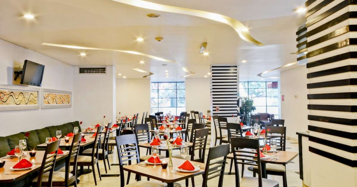Ein Foto Hotel & Suites PF