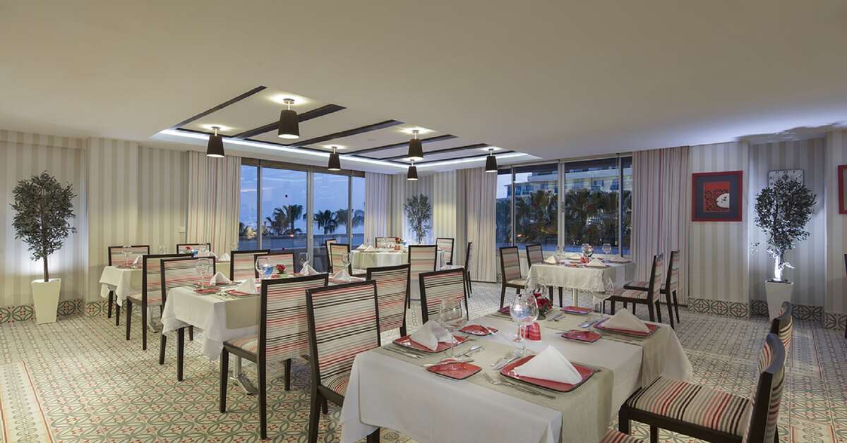 Een foto van de faciliteiten bij Royal Garden Beach Hotel