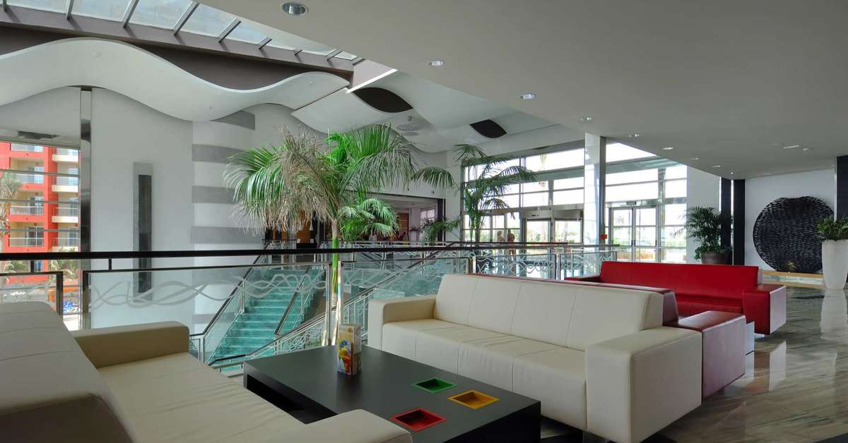 Ein Foto vom Innenbereich im Elba Carlota Beach & Golf Resort