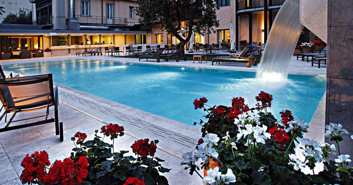 Een foto van het zwembad bij Grand Hotel Croce di Malta