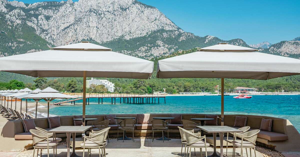 Een foto van het terras bij NG Phaselis Bay