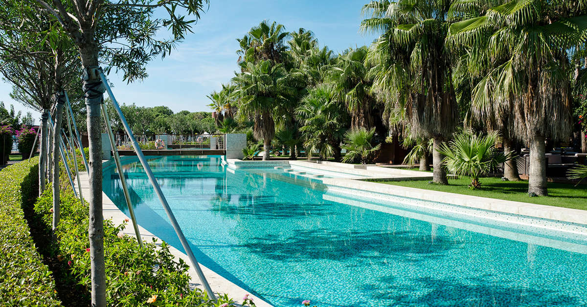 Ein Foto vom Pool im Gloria Serenity Resort