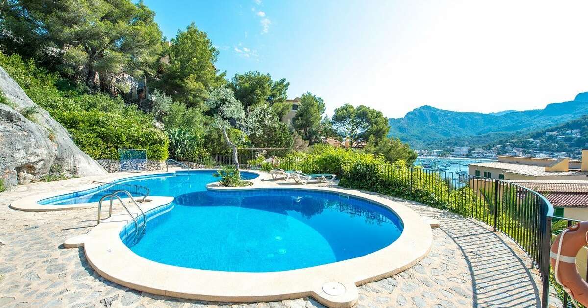 Ein Foto vom Pool im Pure Salt Port de Soller 