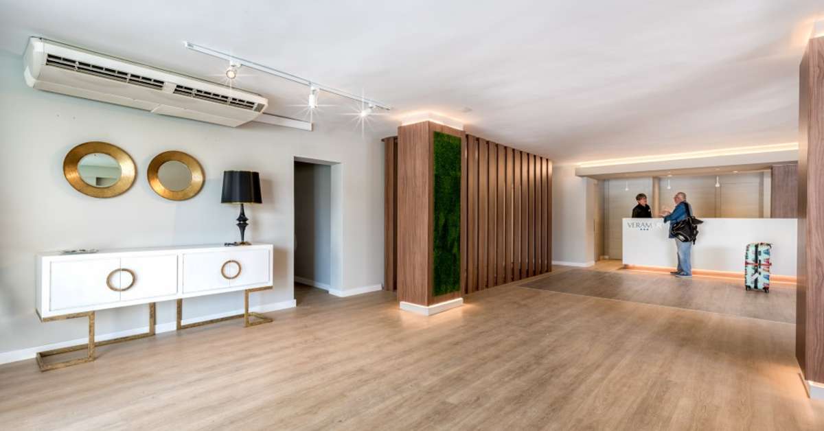 Een foto van het interieur van Aparthotel Veramar