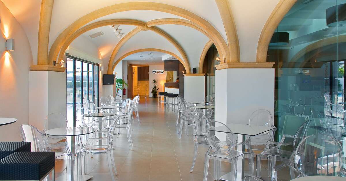 Een foto van RH Boutique Porto Cristo