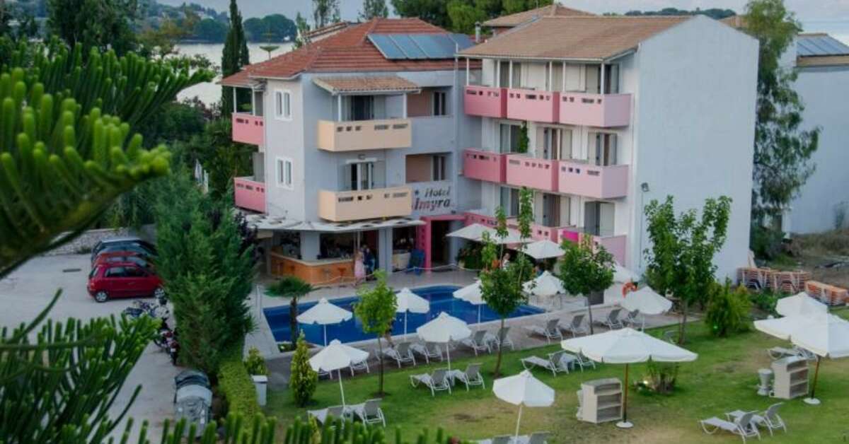 Een foto van het zwembad bij Hotel Palmyra Nidri