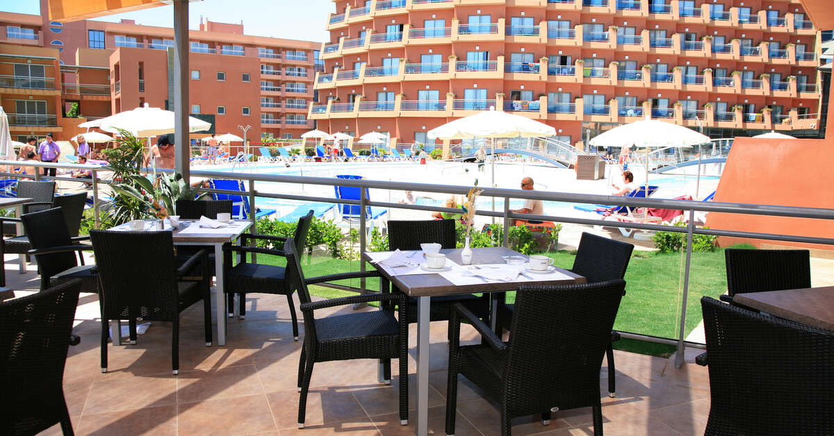 Een foto van het terras bij Protur Roquetas Hotel & Spa