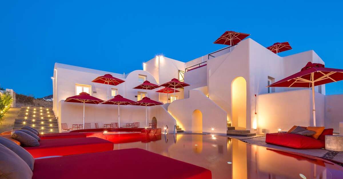 Een foto van de buitenkant van Art Hotel Santorini