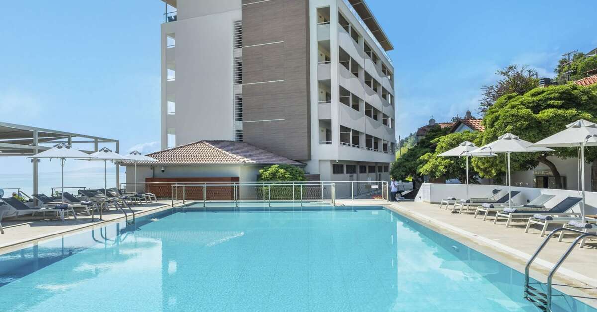 Een foto van het zwembad bij Ammon Zeus Hotel