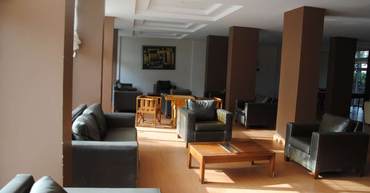 Een foto van het interieur van Hotel Flora Suites