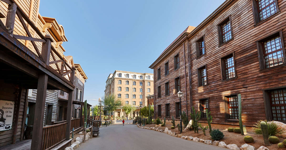Ein Foto von der Außenansicht des PortAventura Hotel Gold River