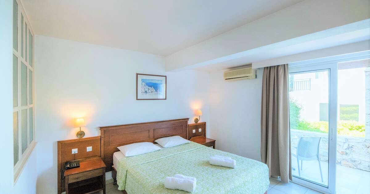 Ein Foto Semiramis Village Hotel