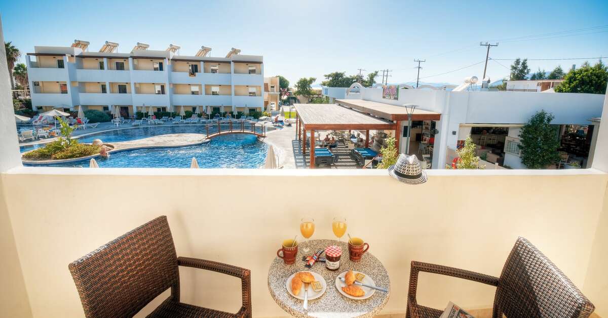 Een foto van Matina Pefkos Aparthotel