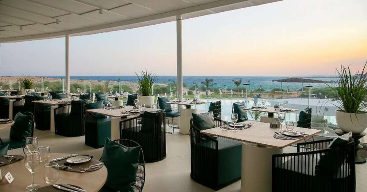 Een foto van de faciliteiten bij Nissi Beach Resort