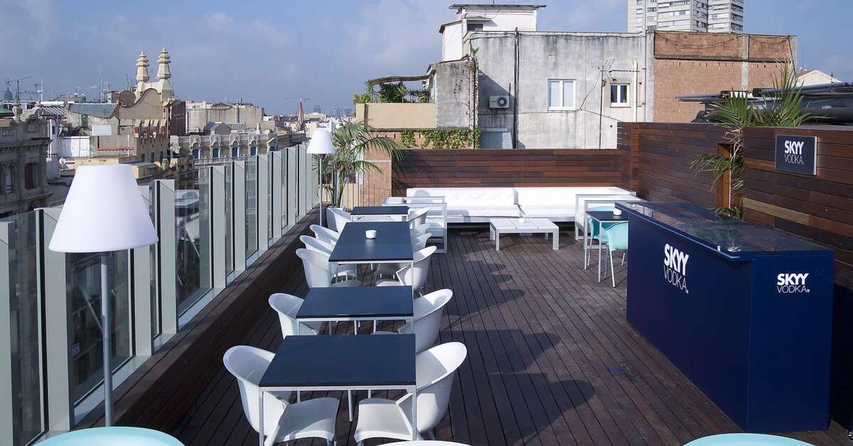 Ein Foto von der Terrasse im Axel Hotel Barcelona