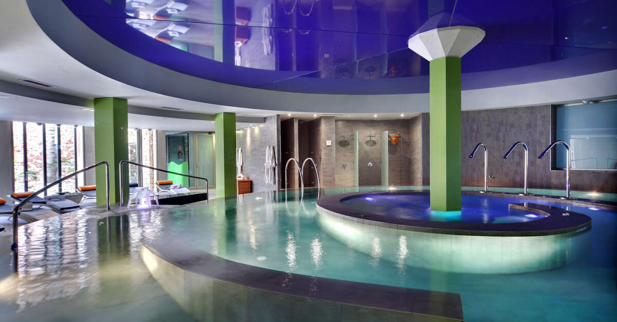 Een foto van het zwembad bij Hotel Seth Punta Prima