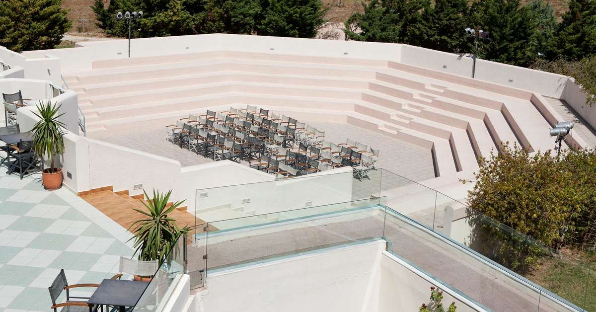 Een foto van de faciliteiten bij Sovereign Beach Hotel