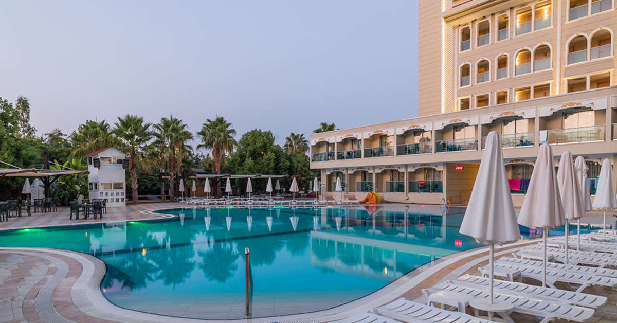 Ein Foto vom Pool im Hotel Sultan of Side