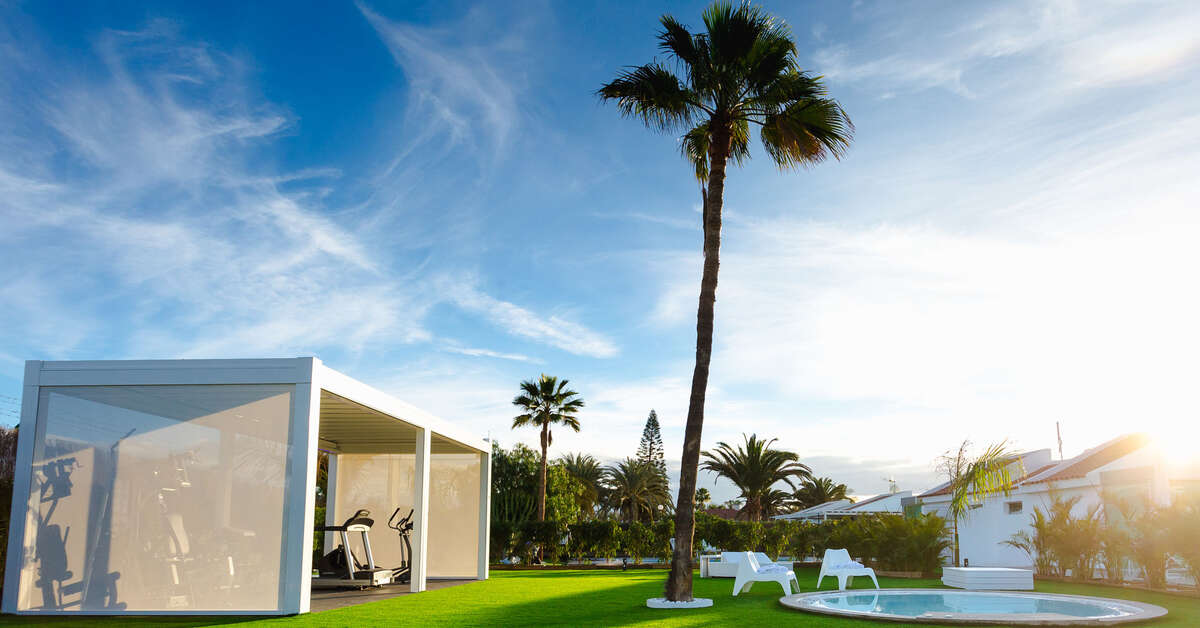 Een foto van het terras bij Seven Hotel & Wellness - Gay Only