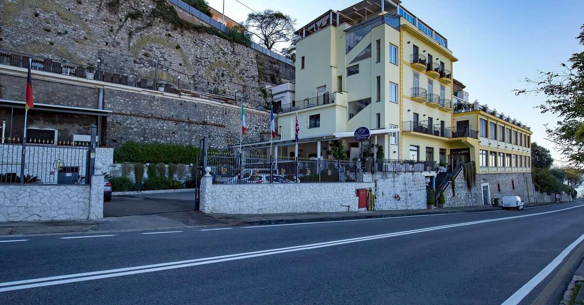 Een foto van La Panoramica Hotel