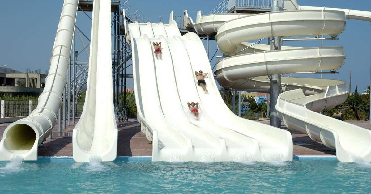 Een foto van de faciliteiten bij Matoula Beach