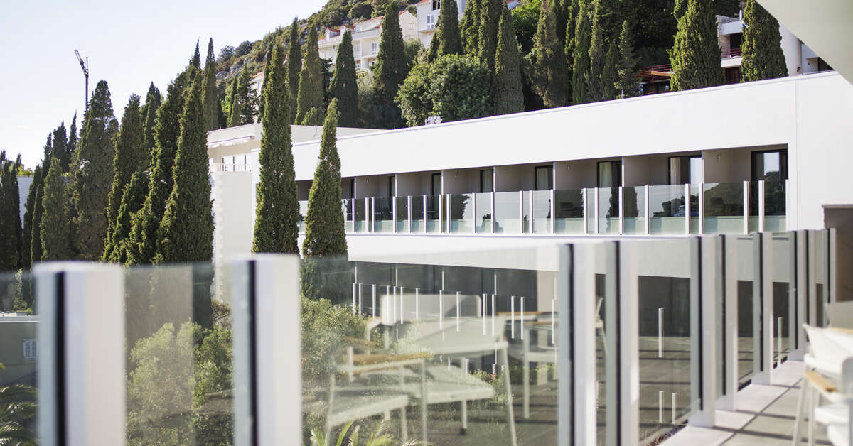 Een foto van de buitenkant van Hotel Kompas Dubrovnik