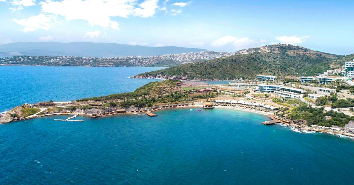 Een foto van het strand bij Le Meridien Bodrum Beach Resort
