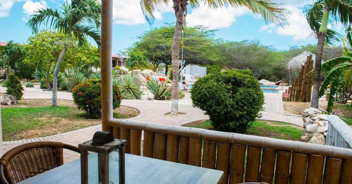 Een foto van het terras bij Camacuri Residence