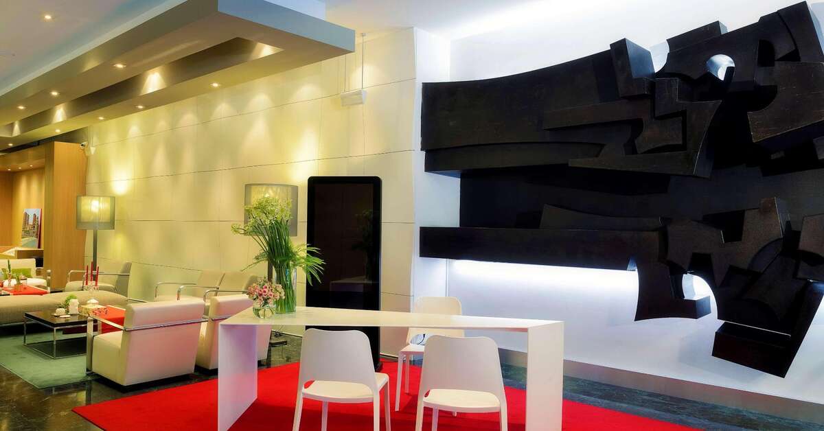 Een foto van NH Collection Villa de Bilbao