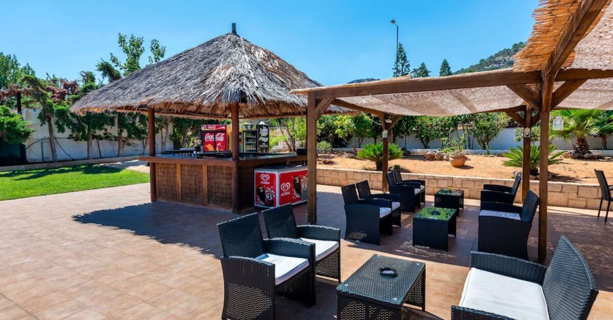 Ein Foto von der Terrasse im W Suites