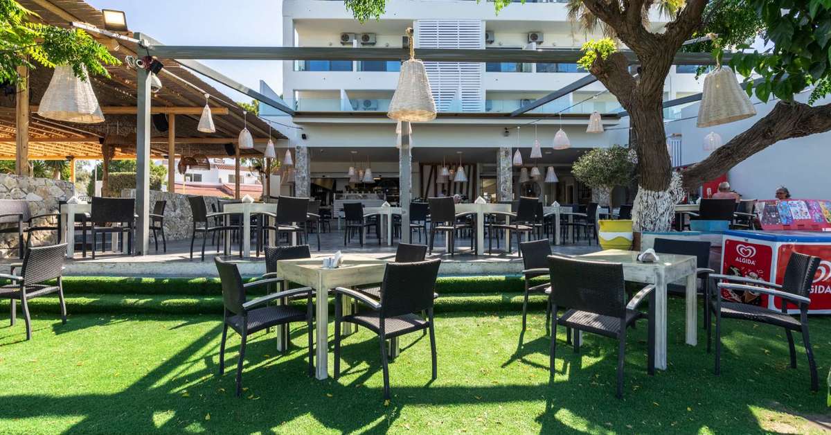 Een foto van het terras bij Lido Star Beach