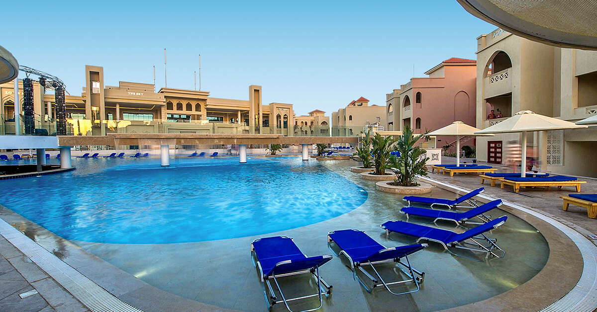 Een foto van het zwembad bij Pickalbatros Aqua Blu Resort Hurghada