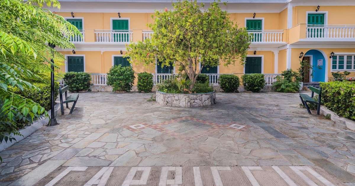 Een foto van de buitenkant van Capriccio Studios