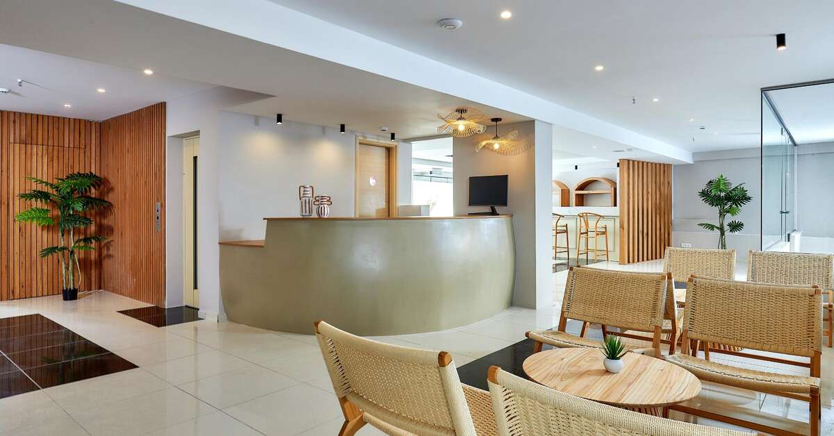 Een foto van het interieur van Lotus Rise Hotel