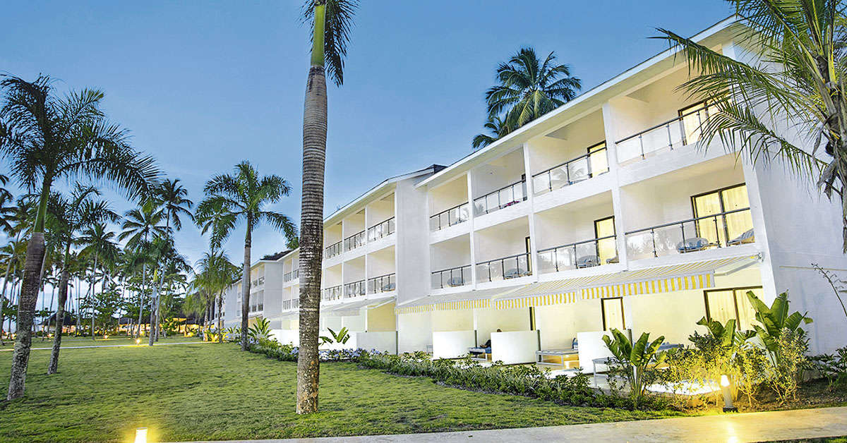 Een foto van de buitenkant van Viva Wyndham V Samana