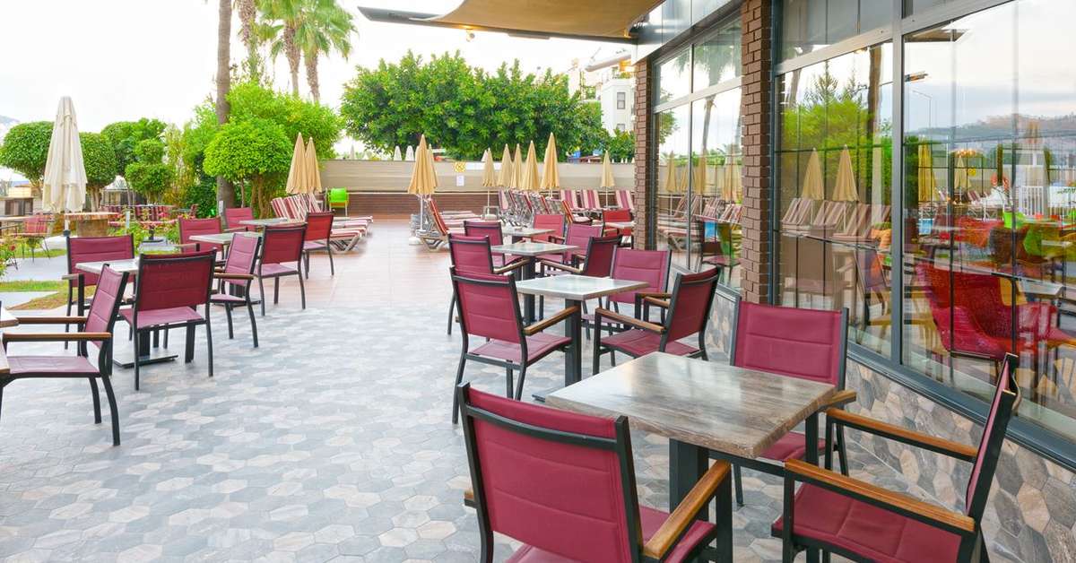 Een foto van het terras bij Monart City