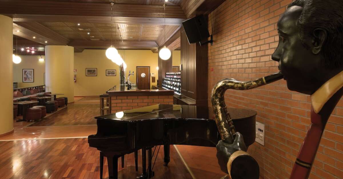 Een foto van het interieur van Vila Gale Porto