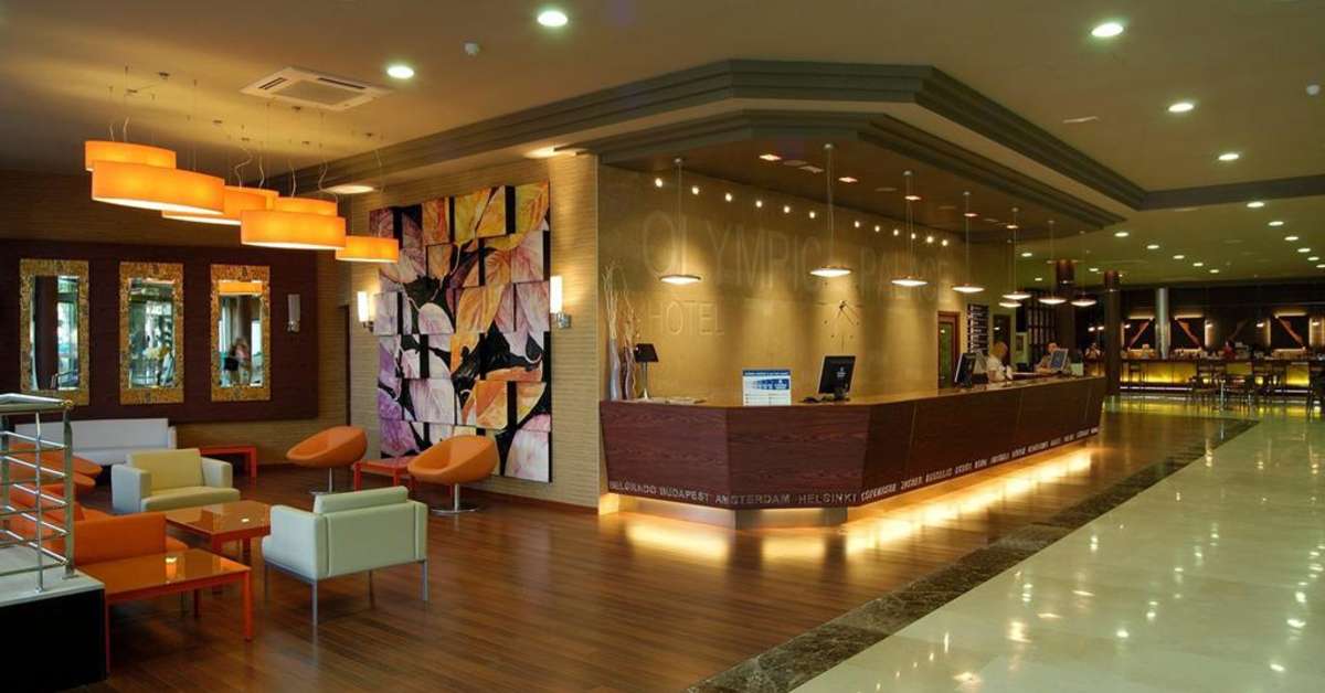Een foto van het interieur van Hotel Evenia Olympic Palace