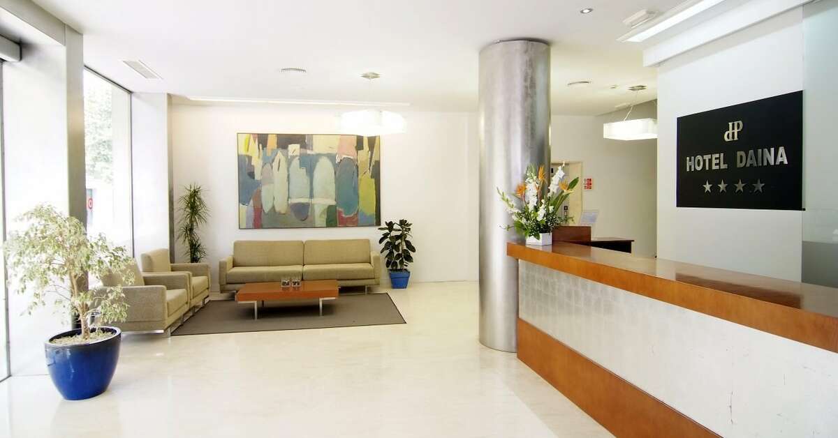 Een foto van het interieur van Hoposa Hotel Daina