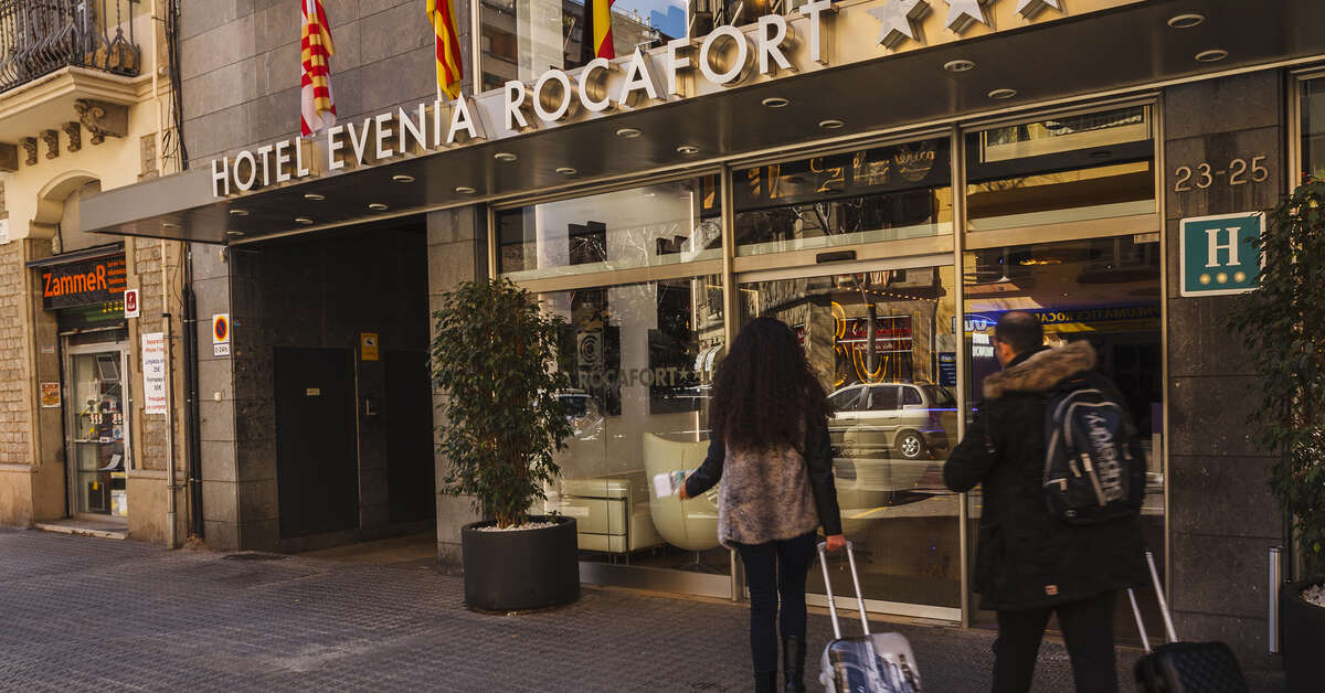 Ein Foto von der Außenansicht des Hotel Evenia Rocafort