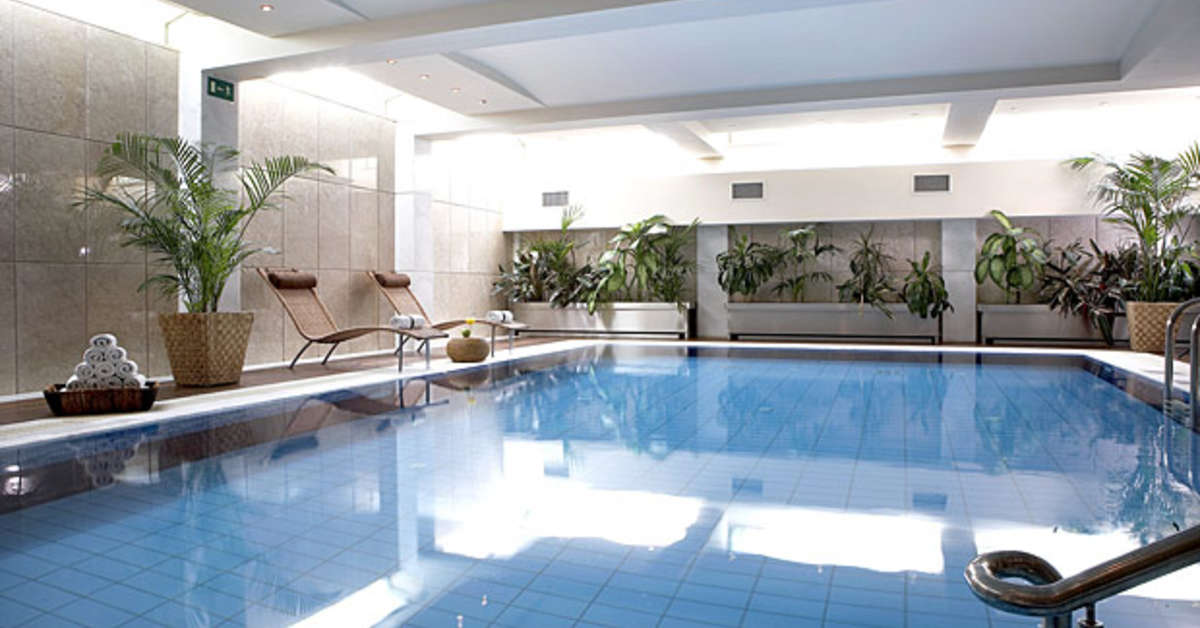 Een foto van het zwembad bij Thalassa Beach Resort