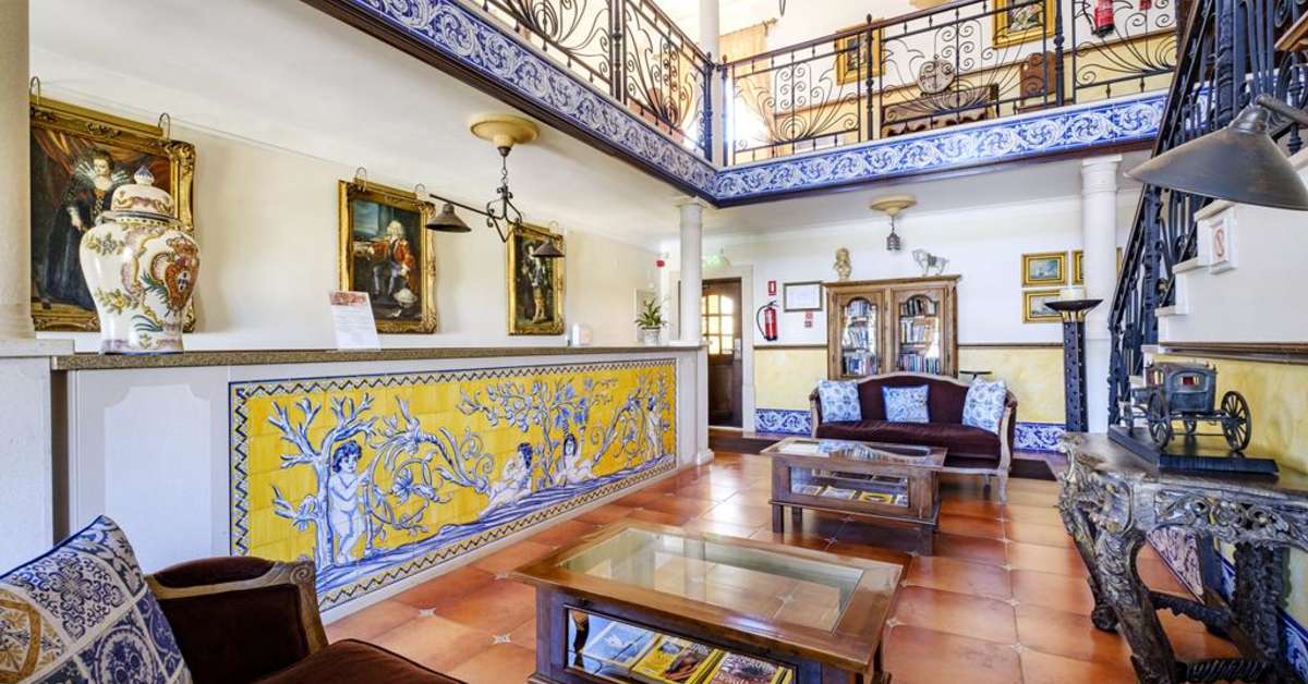 Een foto van het interieur van Hotel Dom Manuel I Residence