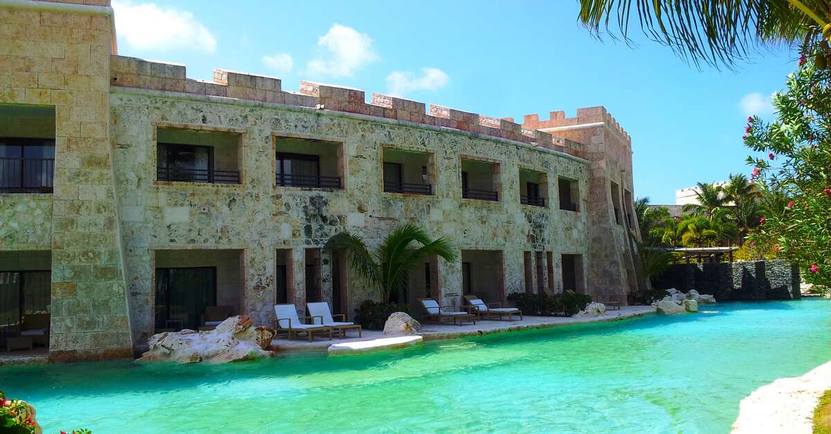 Een foto van het zwembad bij Sanctuary Cap Cana