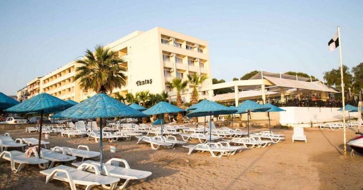 Een foto van het strand bij Tuntas Beach Hotel