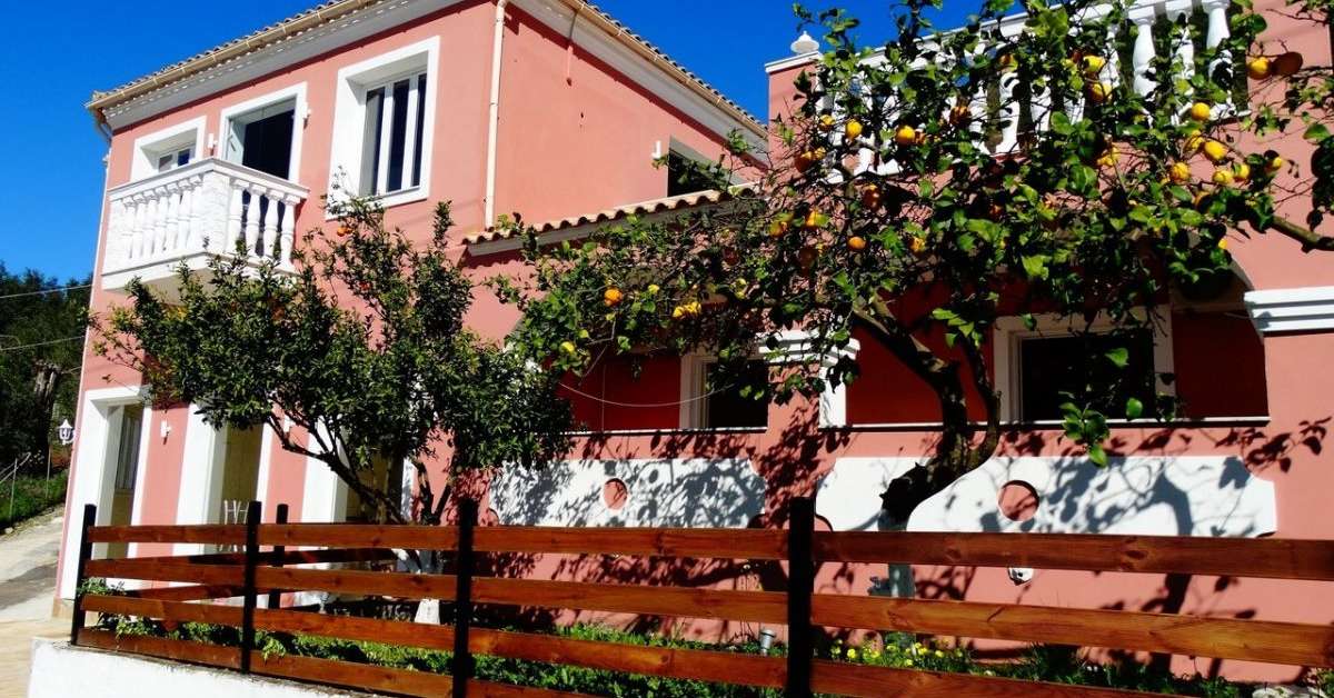Een foto van de buitenkant van Paradiso Appartementen
