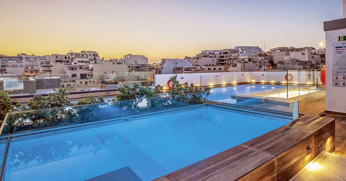 Ein Foto vom Pool im Solana Hotel & Spa