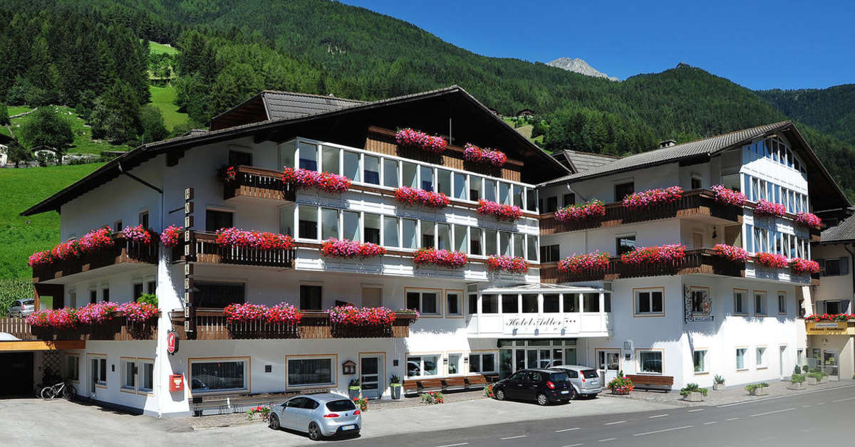 Ein Foto Hotel Adler