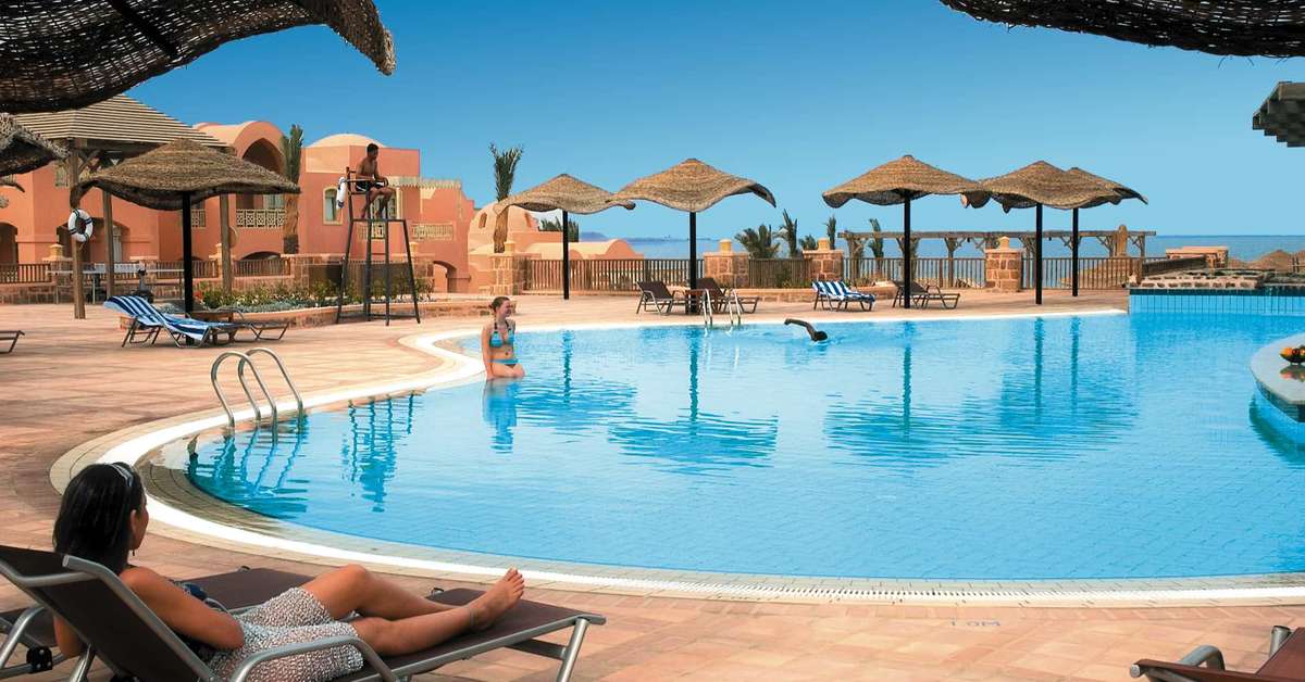 Een foto van het zwembad bij Swissotel Resort El Quseir